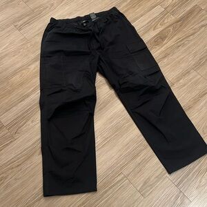 H&M LOOSE FIT CARGO PANTS